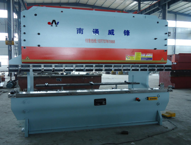 �����ۏ�?r��n)C(j��)